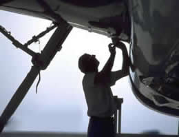 aircraft maintenance jobs