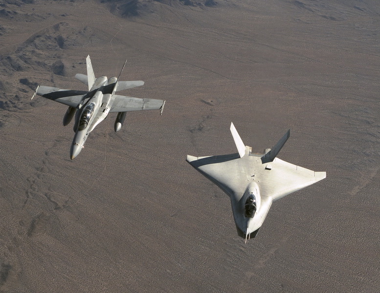 boeing x-32 with f-18