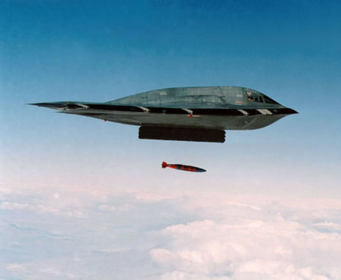 b-2 dropping JDAM Bombs