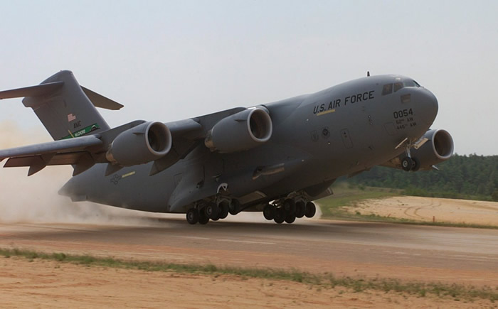 C17 Cargo Air Force Plane Takes Off On Short runway