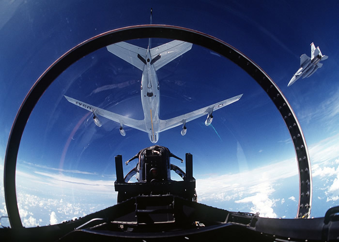 F-15s aerial refueling from a KC-135
