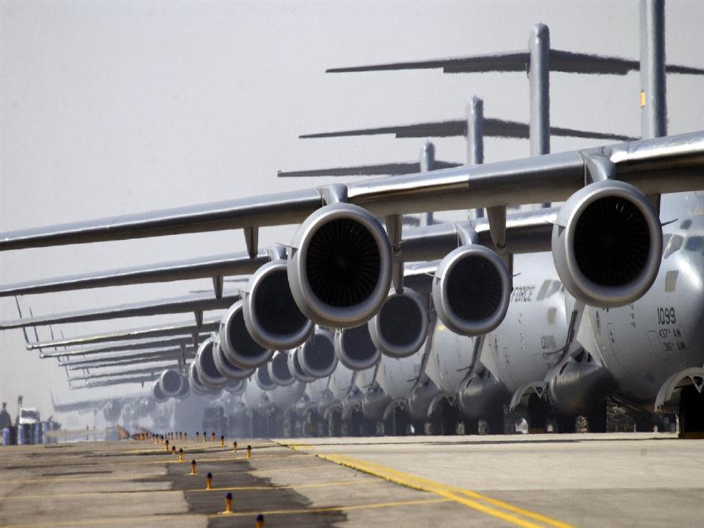 c-17 cargo air force jets