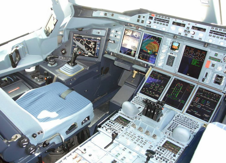 cockpit of airbus a318