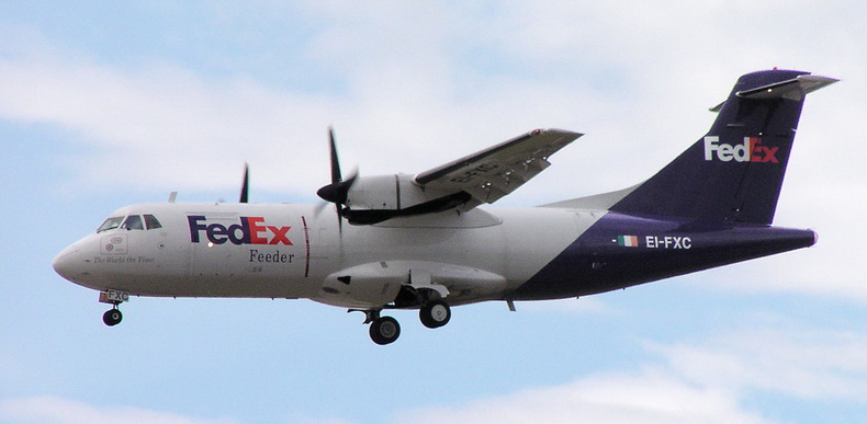 ATR 42 TURBOPROP AIRCRAFT FedEx