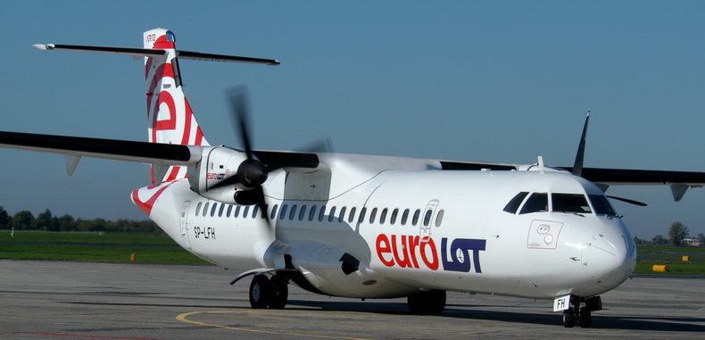 atr 72 eurolot airlines